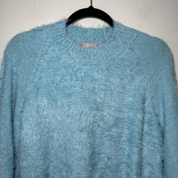 Show Me Your Mumu Sweater Women's SM Blue Vienna Eyelash High Neck - Picture 2 of 7